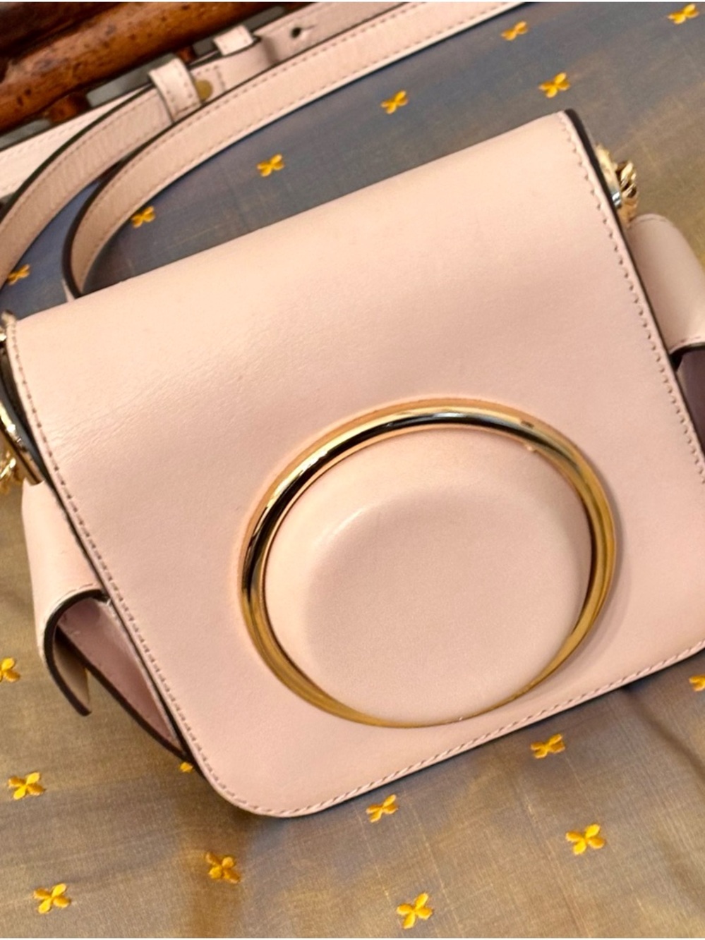 Michael Kors Crossbody Bag Dusty Blush SoffianoLeather Pockets Galore Mothership
